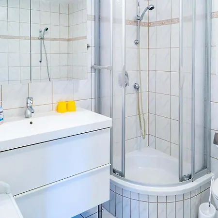 Cblue Hühnergott, Tiefgarage, Zentral Apartamento