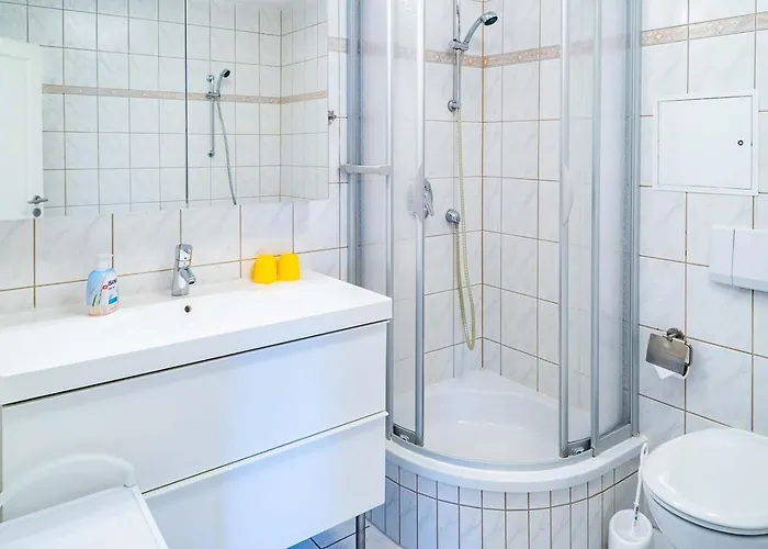 Cblue Hühnergott, Tiefgarage, Zentral Apartment